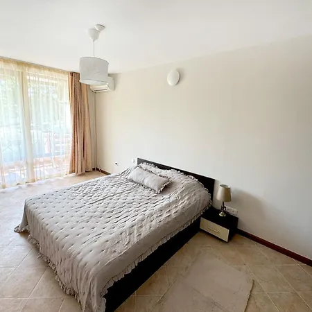 Casa Oasis 洛泽内茨